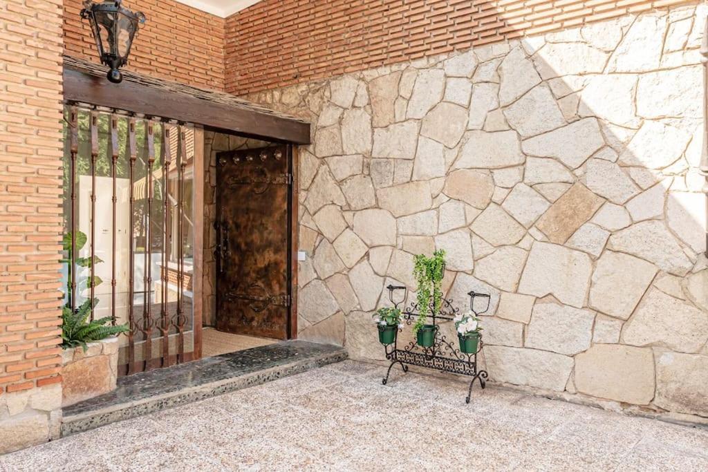 La Casa De Ines Villa Alcalá de Henares Buitenkant foto