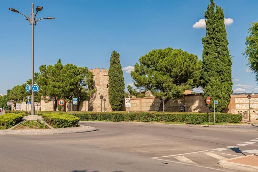 La Casa De Ines Villa Alcalá de Henares Buitenkant foto
